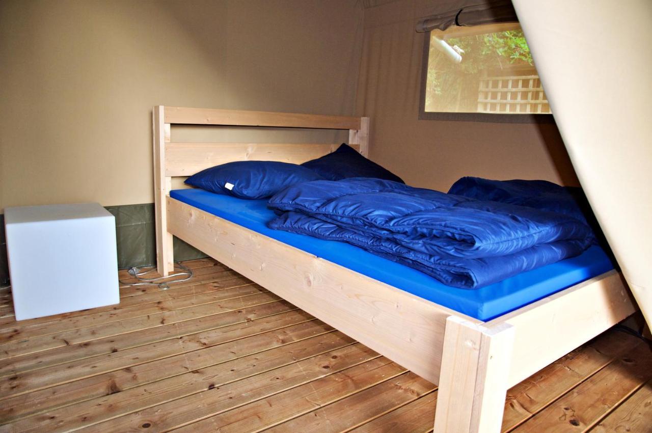 Camping Alkenhaer Appelscha Trekkerstent Safaritent Εξωτερικό φωτογραφία